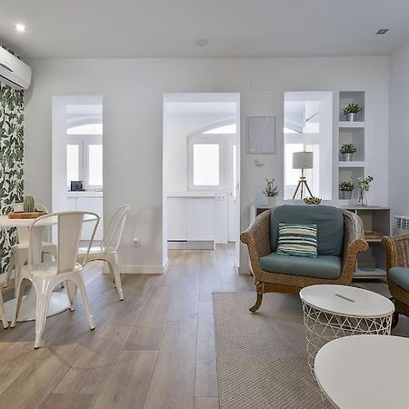 Alcam Castellana La Paz Madrid Apartment Bagian luar foto