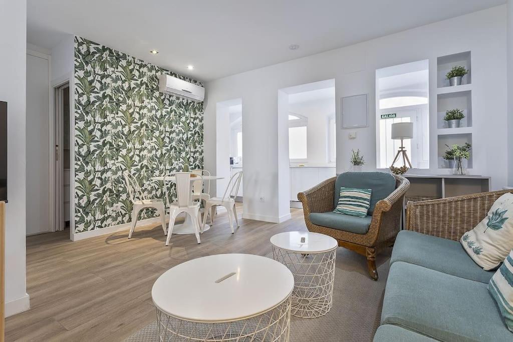 Alcam Castellana La Paz Madrid Apartment Bagian luar foto